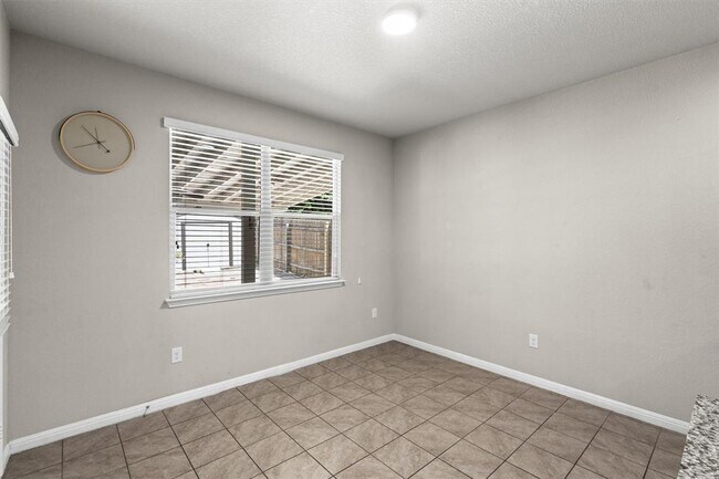 Building Photo - 13809 Harrisglenn Dr