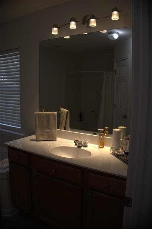 Building Photo - 64 Hill Crest Cir