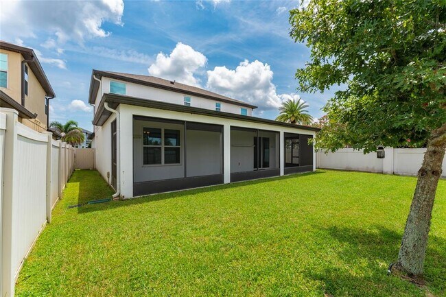 Building Photo - 3207 Palatka St