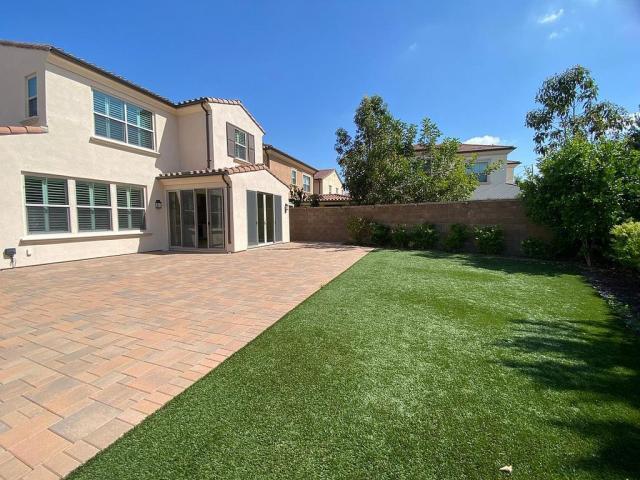 Building Photo - 3 bedroom in Irvine CA 92620