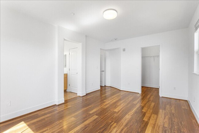 Building Photo - 6028 Old Quarry Loop