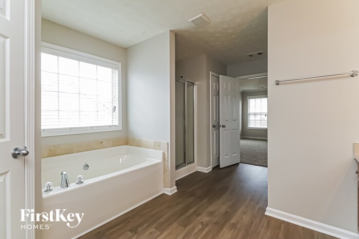 Building Photo - 155 Landon Way