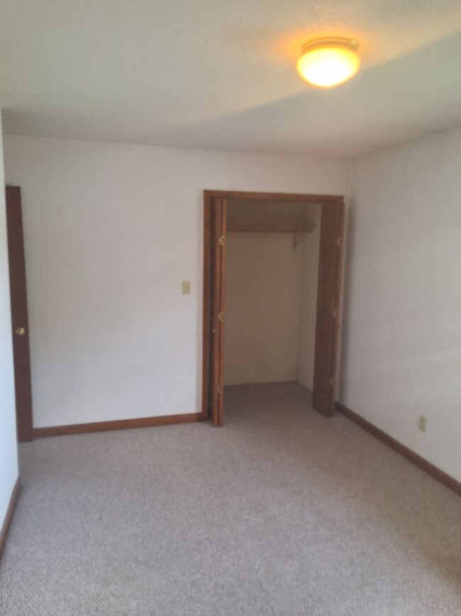 Building Photo - 4816 Pershing Ave