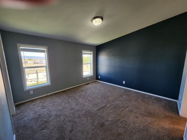 Building Photo - 27 Chief Joseph Rd