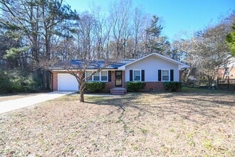 Building Photo - 847 Durwood Dr