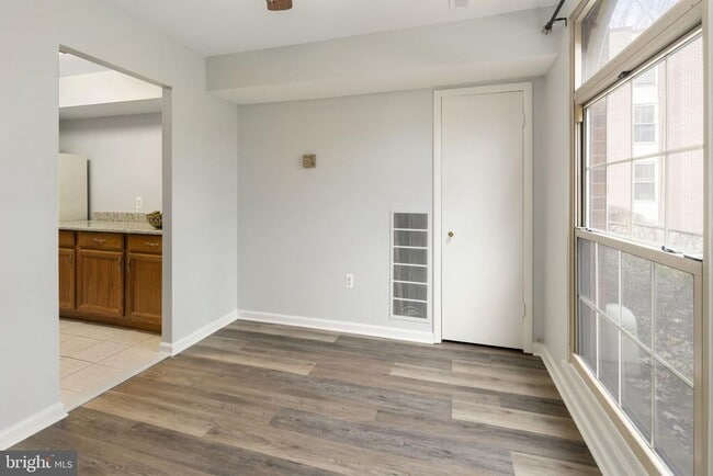 Building Photo - 3354 Woodburn Rd