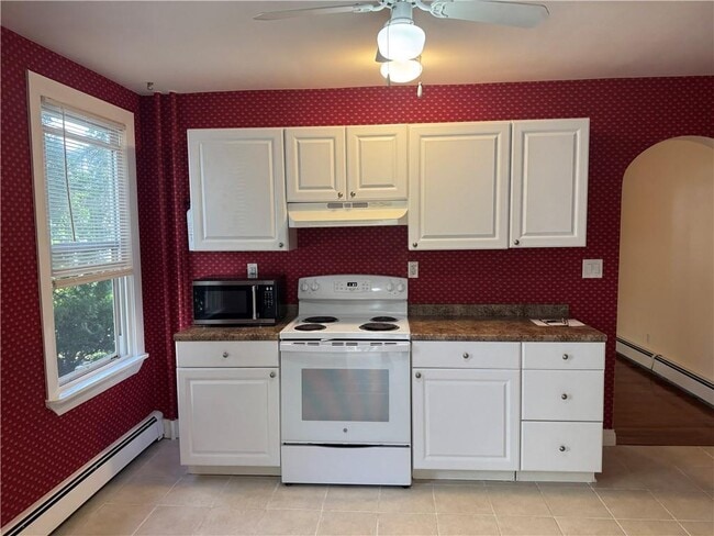 Building Photo - 5 Whitwell Ave
