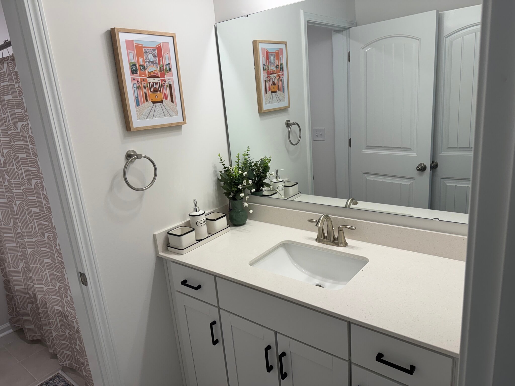 Bath - 5435 Shelly Lynn Dr