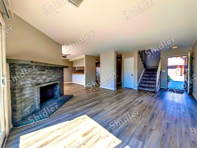 Building Photo - 1991 Central Ave