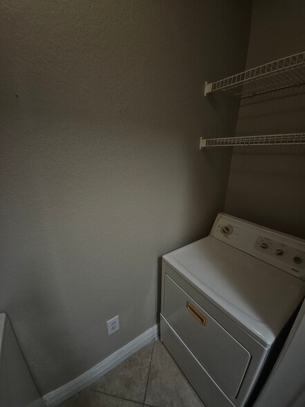 Building Photo - 5537 Pga Blvd