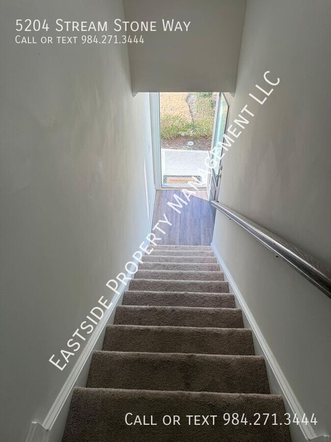 Building Photo - 5204 Stream Stone Way