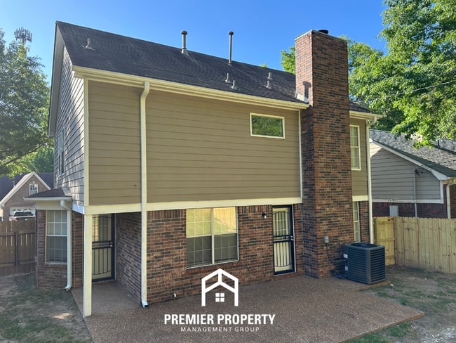 Building Photo - Newly Renovated Cordova Gem | 3BR/2.5BA with Soaking Tub & 2-Car Garage