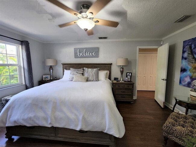 Building Photo - 3104 Clovewood Pl