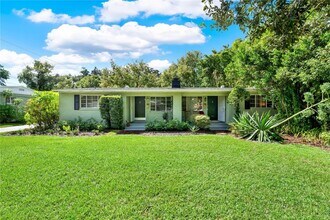 Building Photo - 1016 Alba Dr