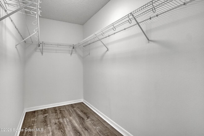 Building Photo - 1561 Sandusky St SE