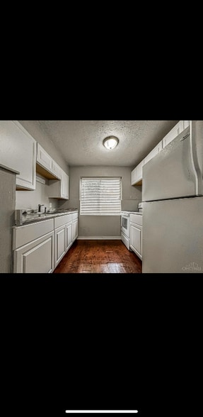 Building Photo - 3107 Bracken Woods Ln