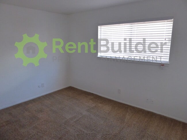 Building Photo - SCHEDULE YOUR SHOWING TODAY