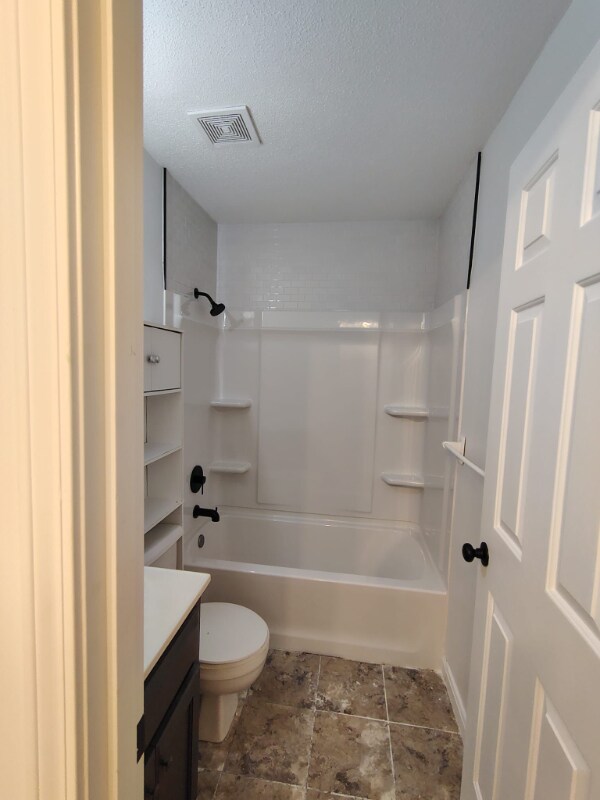 Building Photo - 704 S 2nd St