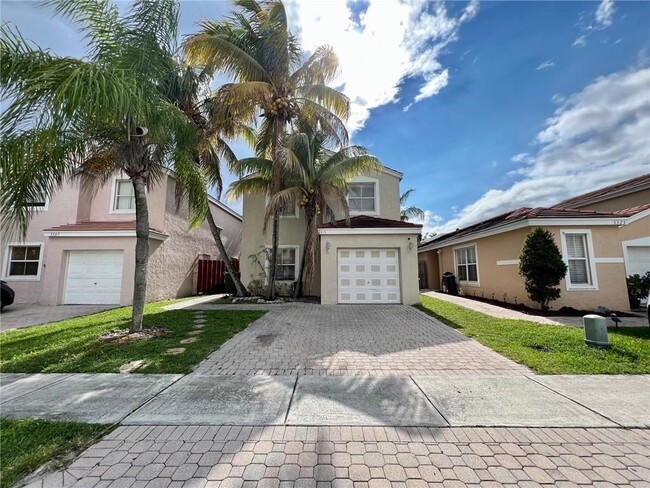 Primary Photo - 3315 Chickee Ln