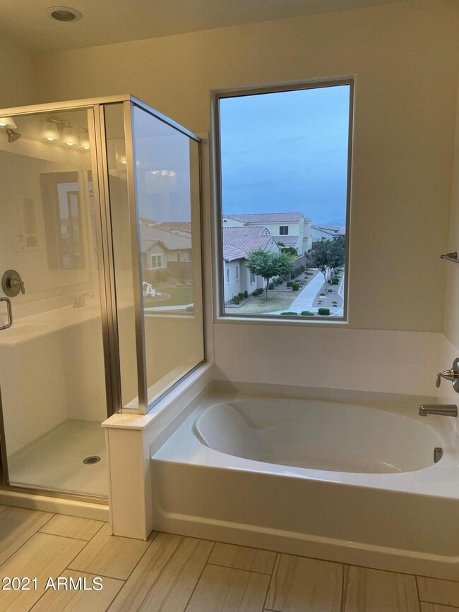 Building Photo - 1964 W Kinfield Trail