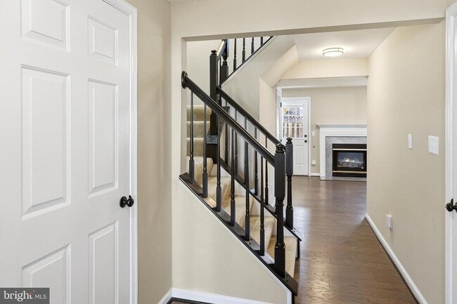 Building Photo - 12831 Silvia Loop