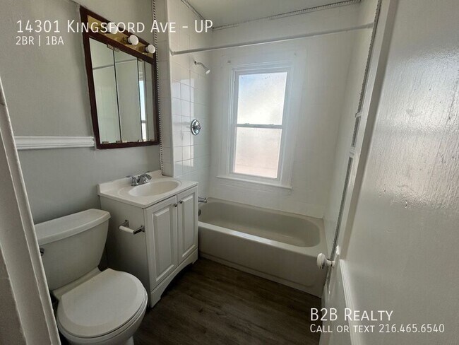 Building Photo - 14301 Kingsford Ave