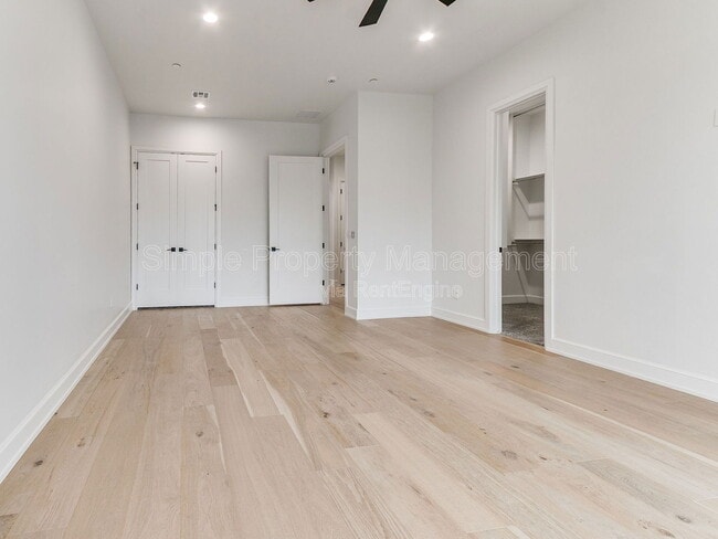 Building Photo - 821 NW 8th St