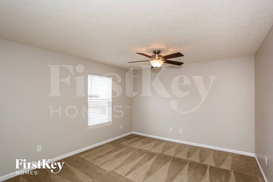 Building Photo - 15515 Sibley Ln