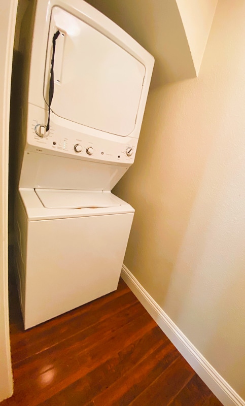 Building Photo - 7705 Chantilly Dr