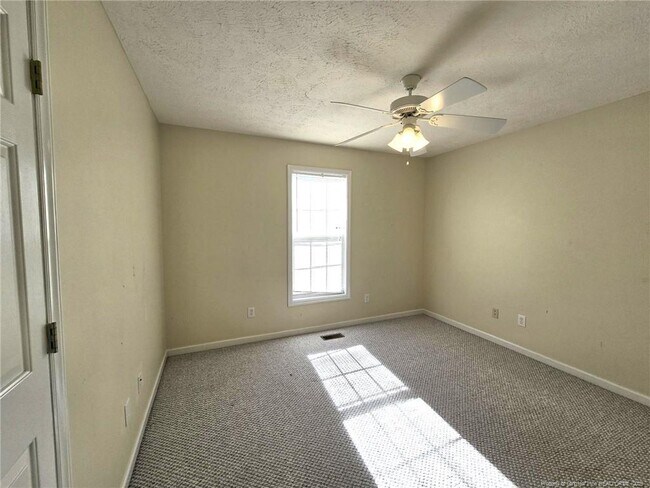 Building Photo - 359 Arlington Dr