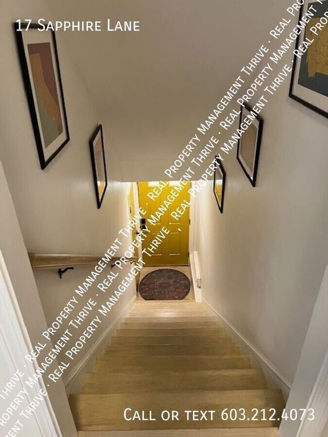 Building Photo - 17 Sapphire Ln