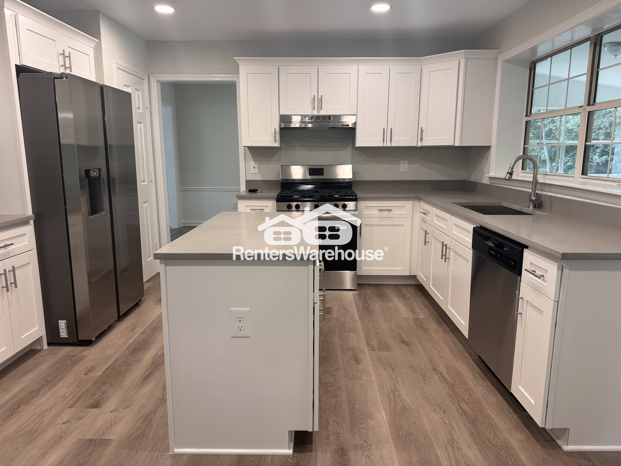 Building Photo - 4905 Tanners Spring Dr