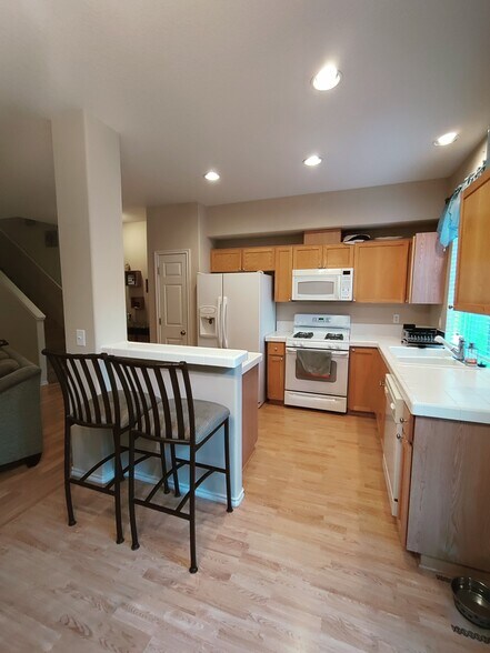 Building Photo - 15844 SW Bronner Ln