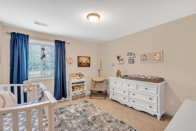 Building Photo - Beautiful 4BR Townhome in Mauldin - Whispe...