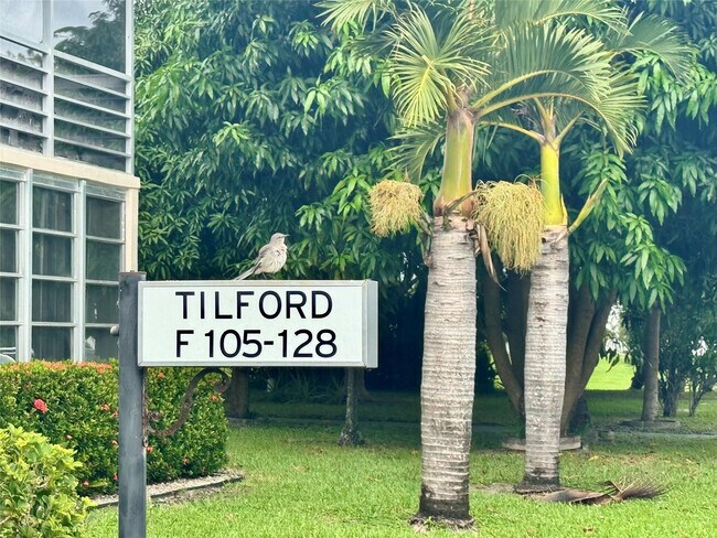 Primary Photo - 120 Tilford F