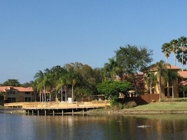 Building Photo - 4815 Via Palm Lakes