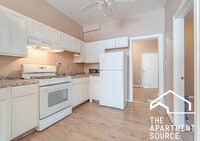 Building Photo - 1144 W 68th St