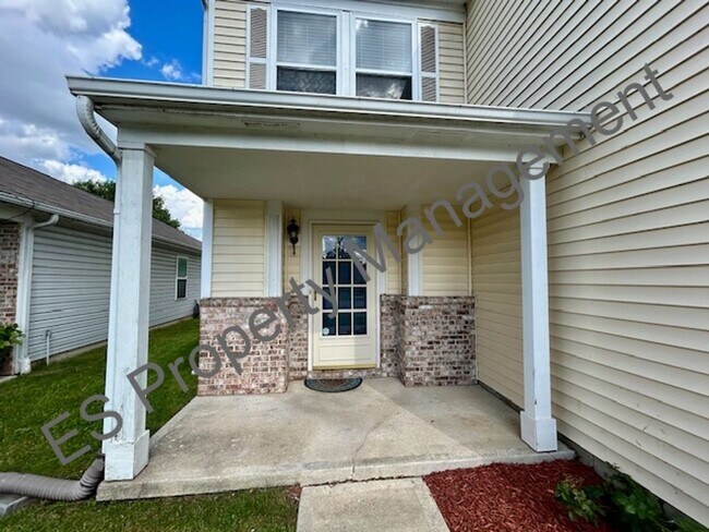 Building Photo - Great 3 Bedroom 2.5 Bathroom Two Story Home with Loft in Lawrence!
