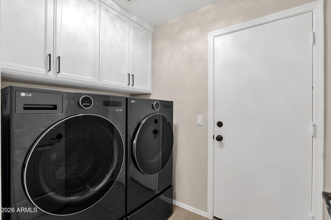 Building Photo - 17424 N 2nd Ave