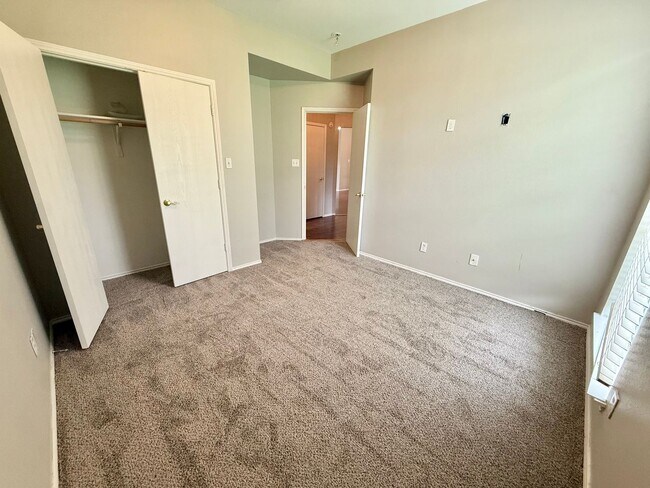 Building Photo - Charming 4-bed/2-bath in Bullard’s Legacy Estates!