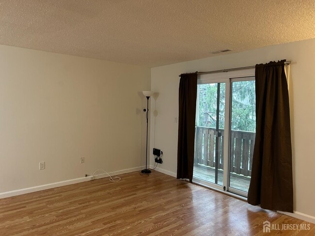 Building Photo - 5317 Ravens Crest Dr