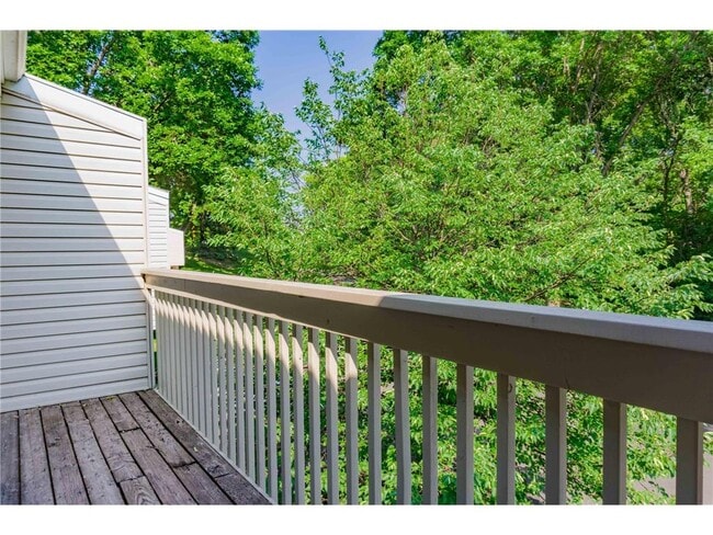 Building Photo - 17494 Pond Cir