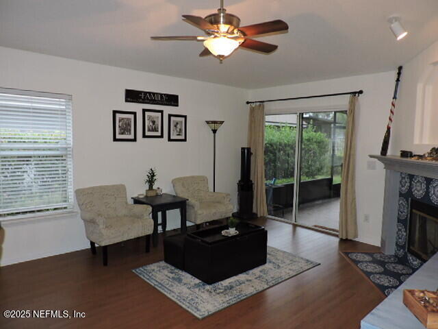 Building Photo - 1701 Covington Ln