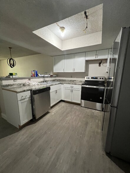 Building Photo - 7205 Timbercreek Dr