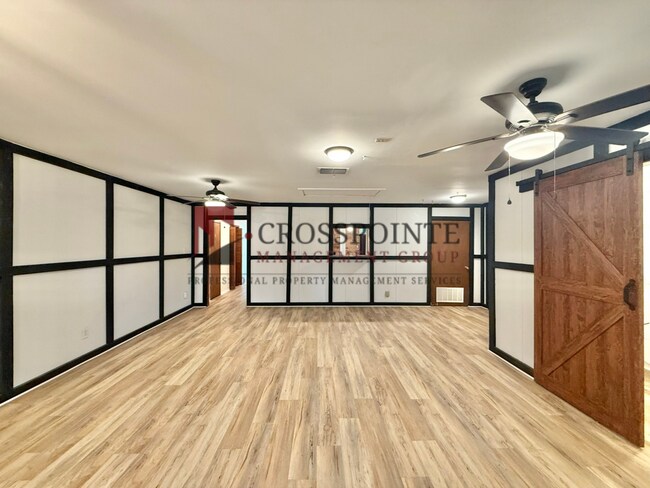 Building Photo - Waterfront 2 Bedroom, 2.5 Bathroom Home!