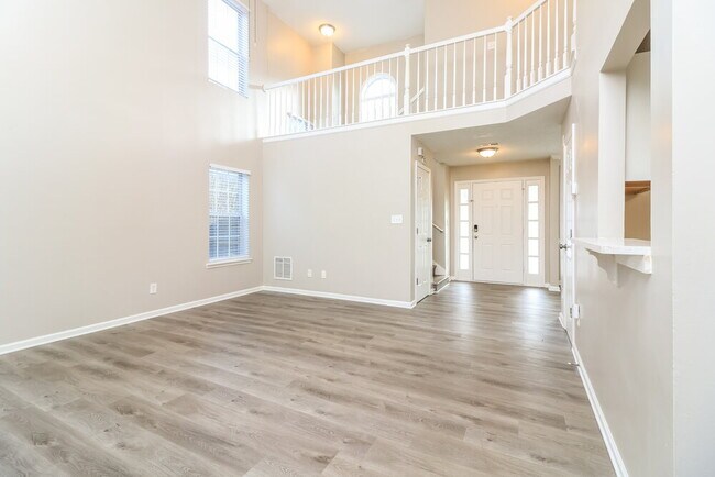 Building Photo - 2756 River Tree Dr