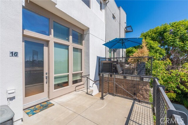 Building Photo - 5402 W 149th Pl