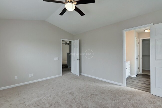Building Photo - Beautiful 3br/2.5bth Home with Bonus Room ...