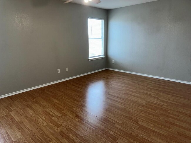 Building Photo - 11809 Stoney Meadow Dr