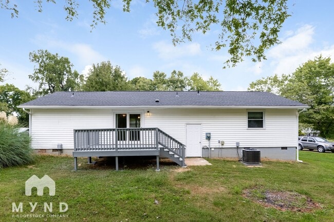 Building Photo - 219 King David Ln